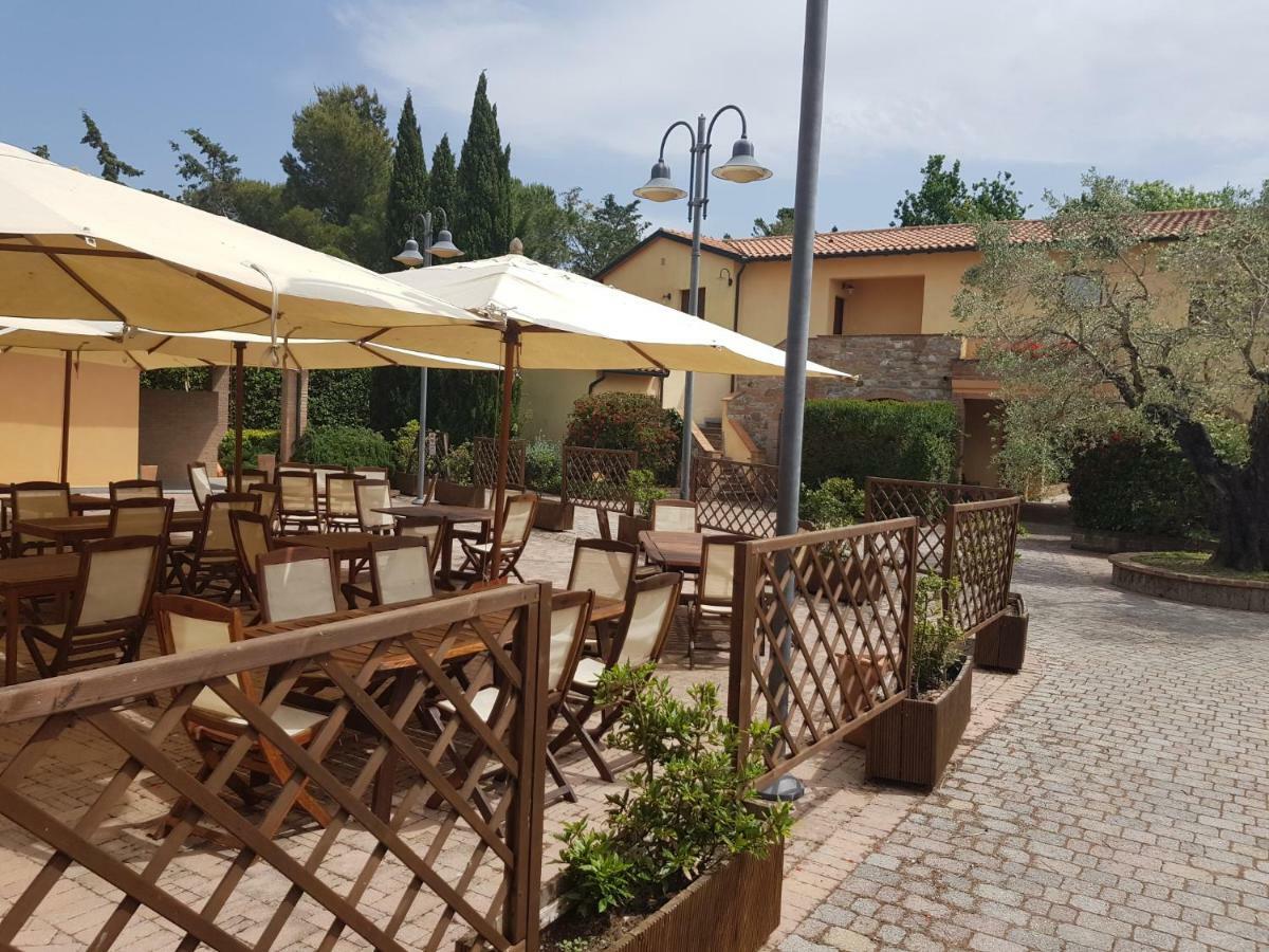Villaggio Turistico Airone Riotorto Buitenkant foto