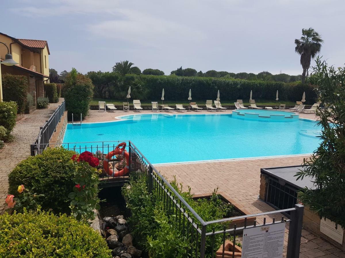 Villaggio Turistico Airone Riotorto Buitenkant foto